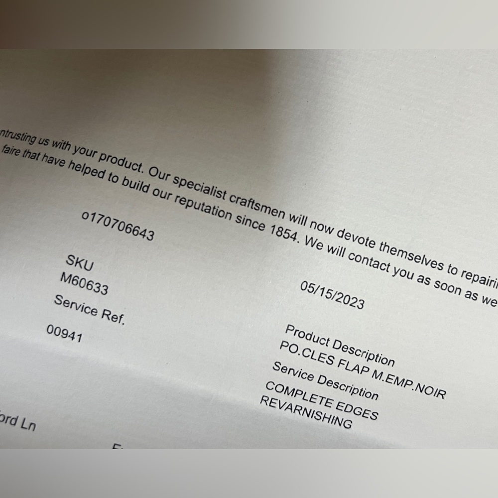 Sold Louis Vuitton Cles Empreinte Leather - Picture 11 of 13